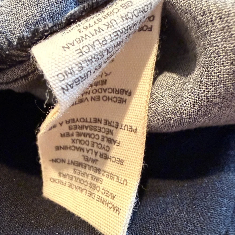 FREE PEOPLE Meadow Lark Black Floral Oversized Tunic Blouse 100% Rayon S-L - Picture 5 of 5